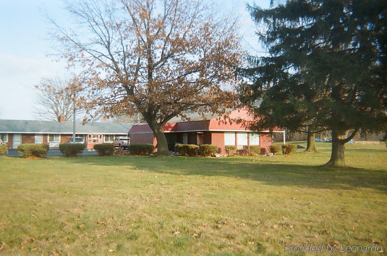 Cool Springs Inn Michigan Stadt Exterior foto